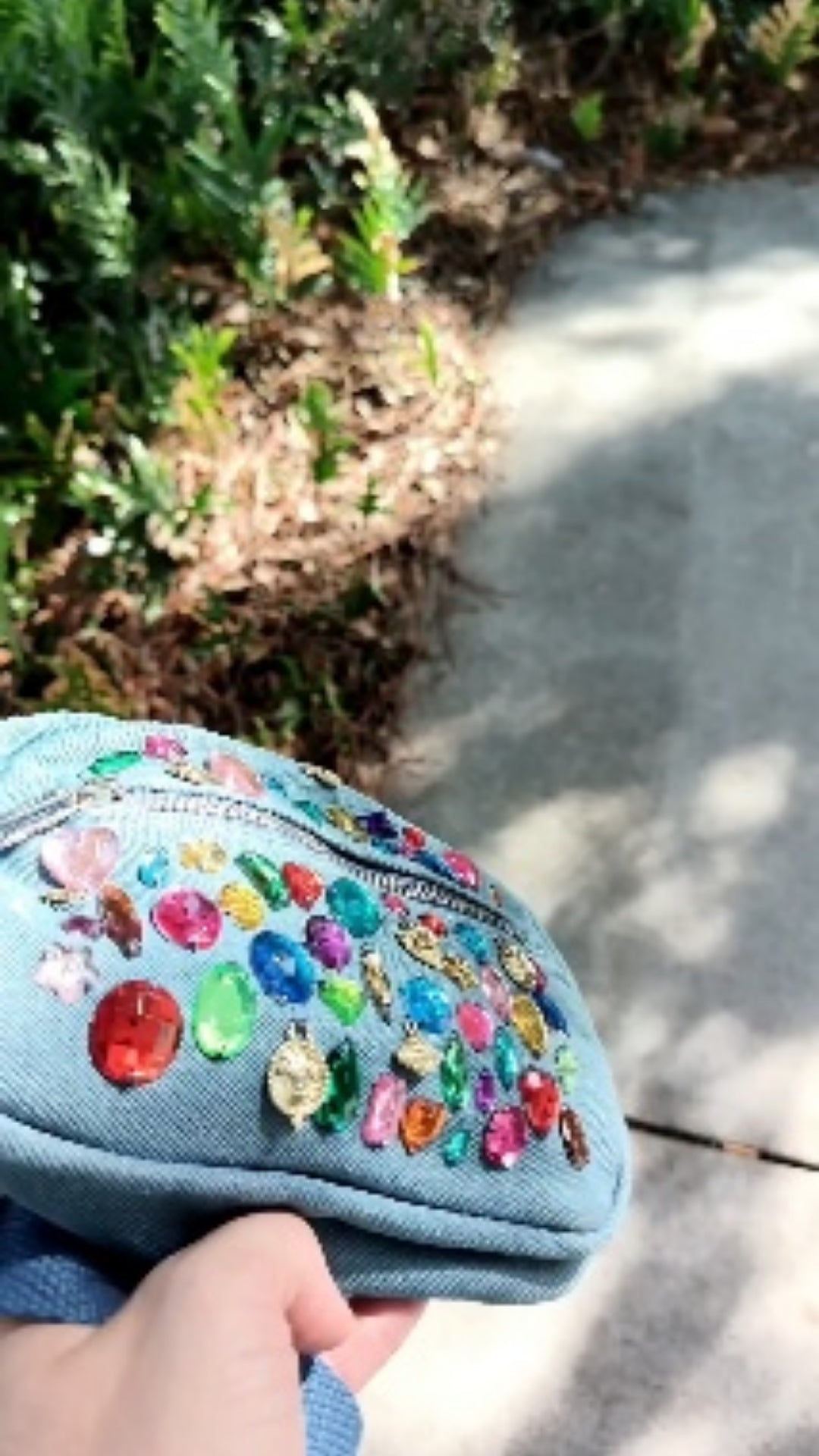 💎The Trisha, Custom Waist Bag Fanny Pack, Bedazzled Fanny Pack, Denim Fanny Pack, Custom Vegan Fanny Pack, Bedazzled Bum Bag, Belt Bags for Women, Sparkly Bag, Waist Bag for Women, Custom Fanny Bag, Bedazzled Bum Bag, Jewel Tones Fanny Pack💎