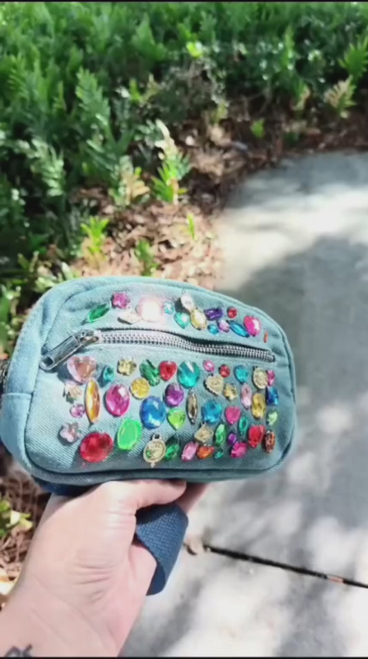 💎The Trisha, Custom Waist Bag Fanny Pack, Bedazzled Fanny Pack, Denim Fanny Pack, Custom Vegan Fanny Pack, Bedazzled Bum Bag, Belt Bags for Women, Sparkly Bag, Waist Bag for Women, Custom Fanny Bag, Bedazzled Bum Bag, Jewel Tones Fanny Pack💎